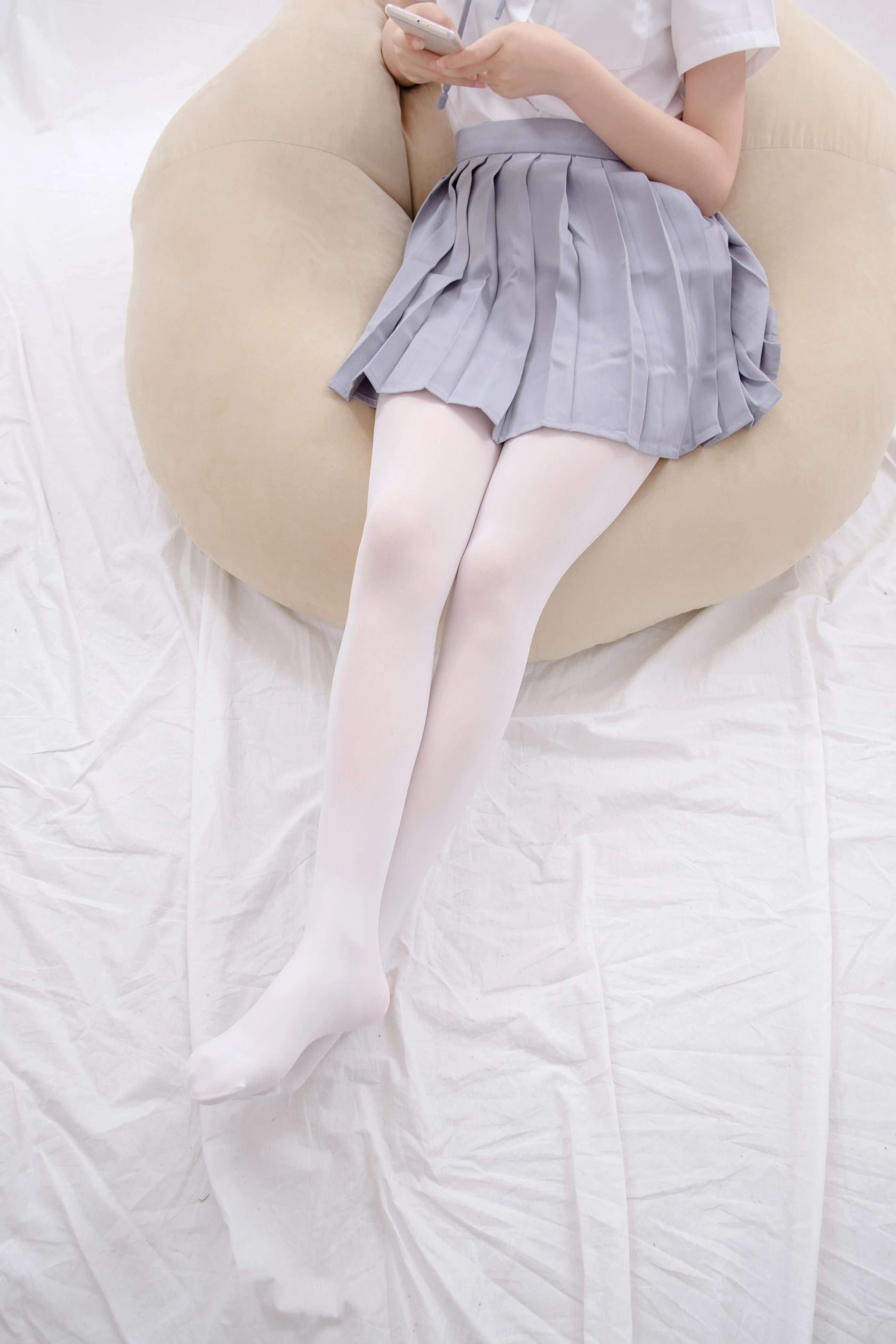 森萝财团 R15-025 [75P] 2